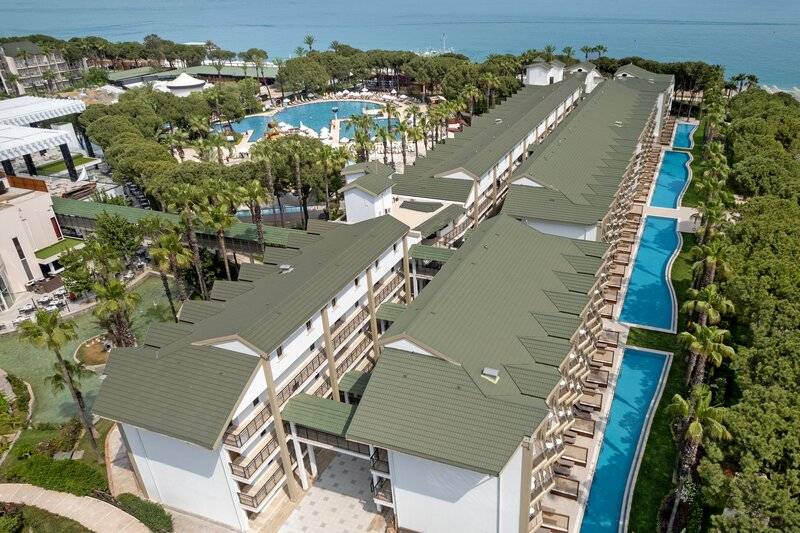 Dobedan World Palace Kemer