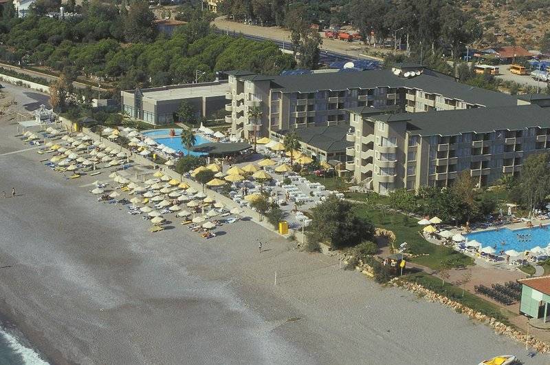 Senza Sunset Beach Hotel