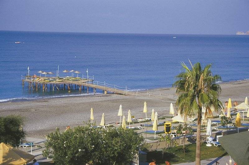 Senza Sunset Beach Hotel