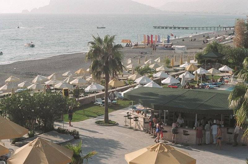 Senza Sunset Beach Hotel