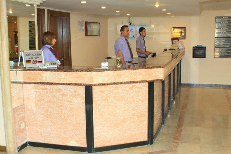 Senza Sunset Beach Hotel