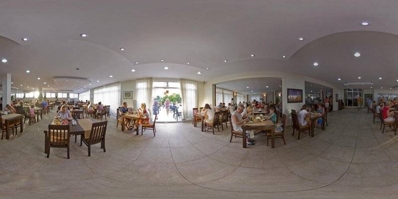 Arabella World Hotel