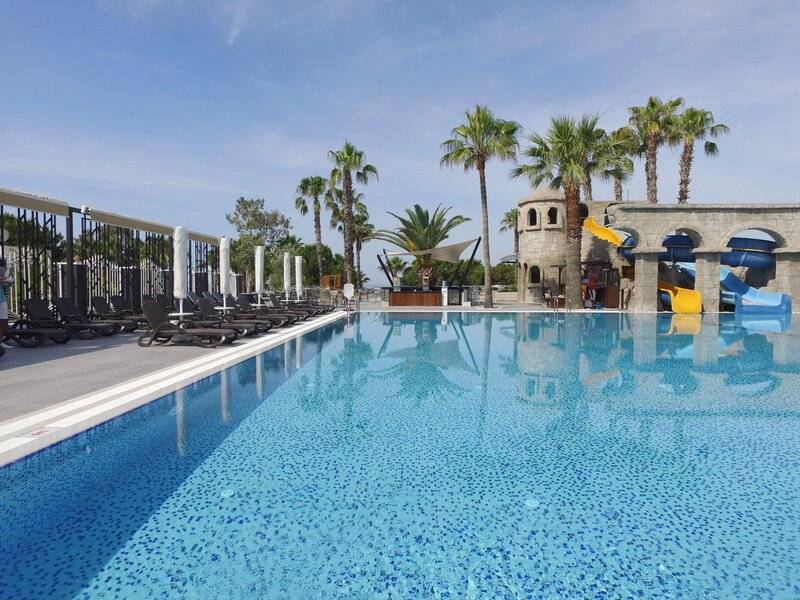 Thalia Unique  Beach Resort Hotel