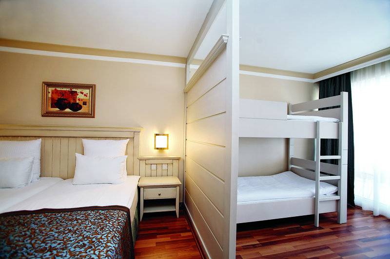 Hotel Terrace Beach Resort