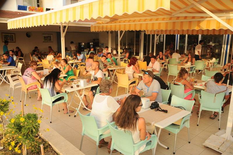 Arnor De Luxe Hotel & SPA