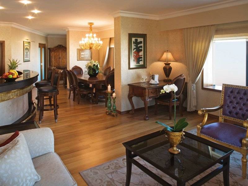 Mövenpick Hotel Izmir