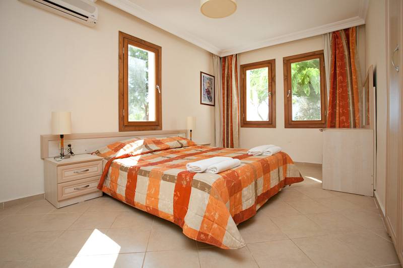 Perdikia Hill Hotel And Villas