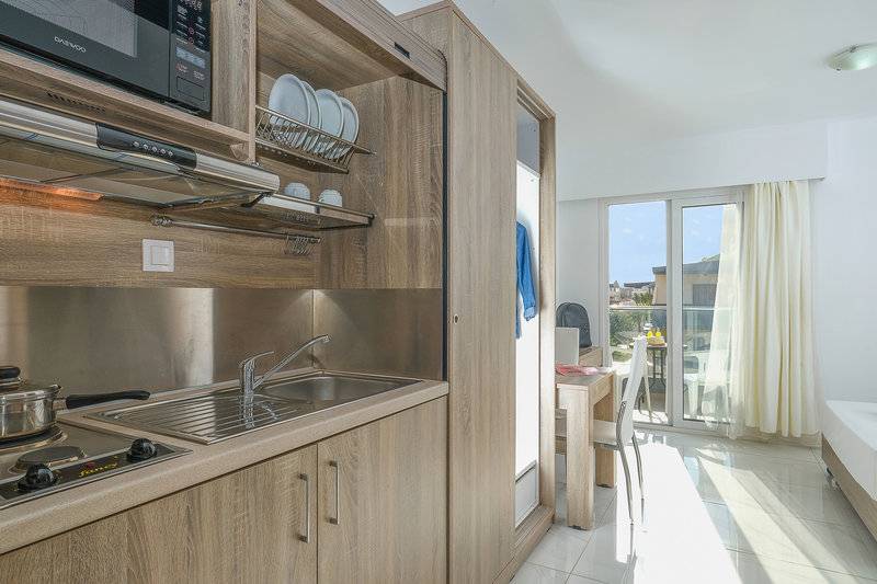 Anthoula Village Hotel