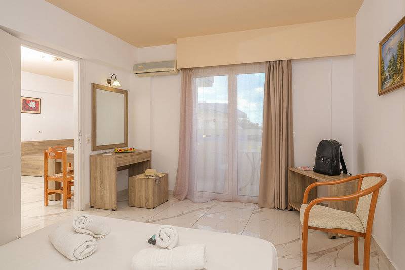 Anthoula Village Hotel