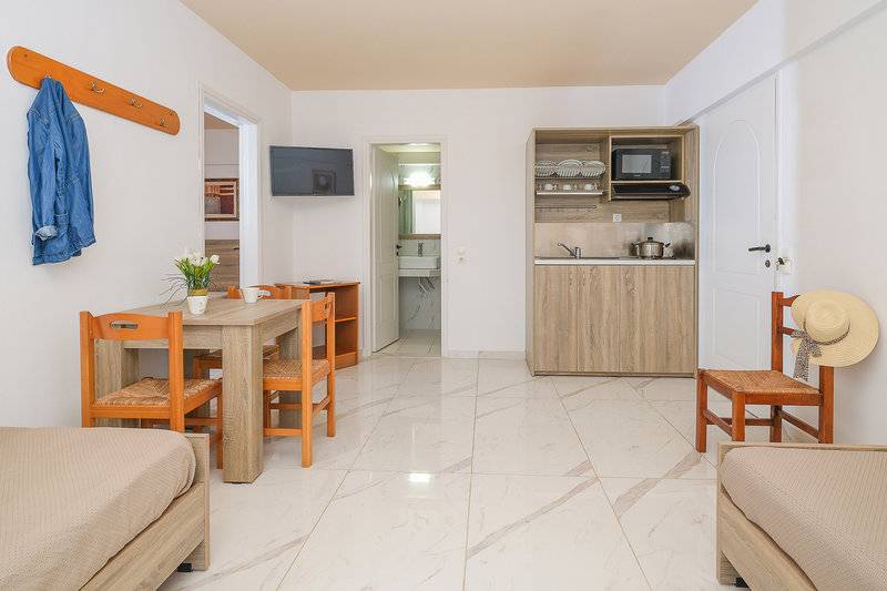 Anthoula Village Hotel