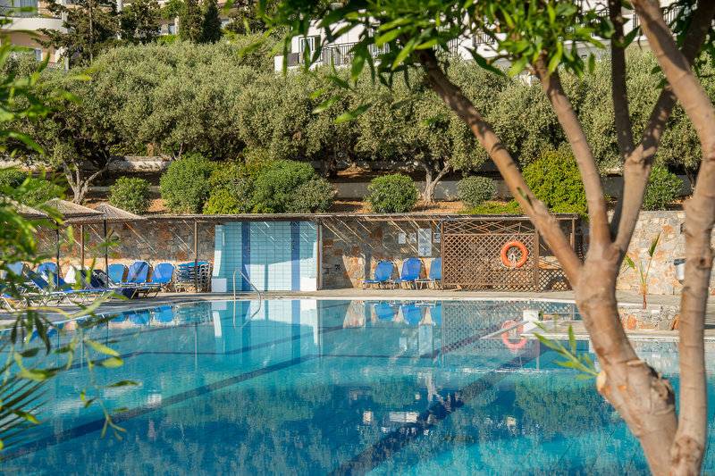 Semiramis Village Hotel