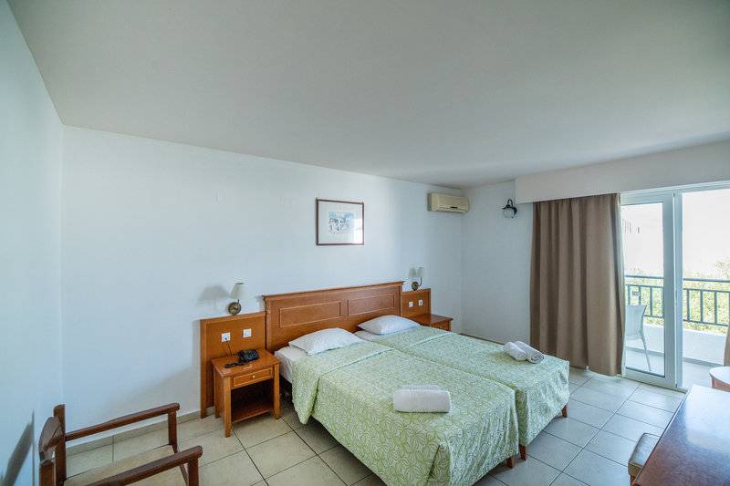 Semiramis Village Hotel