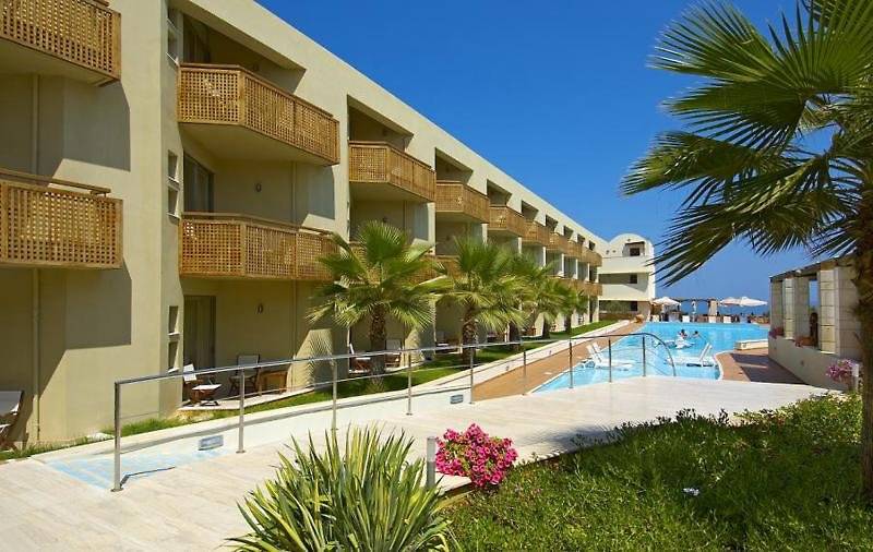 Giannoulis Santa Marina Plaza