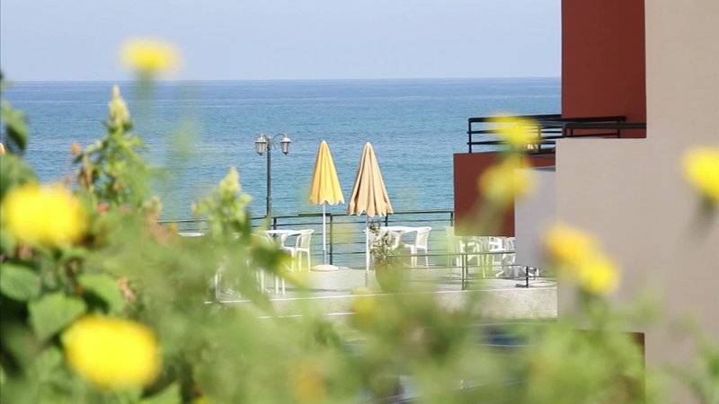 Dedalos Beach Hotel
