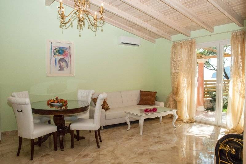 Blue Princess Hotel and Suites