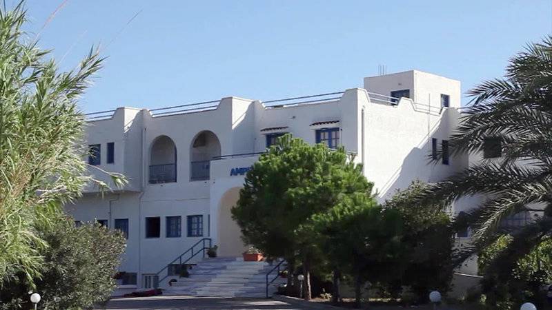 Gennadi Seaside Resort