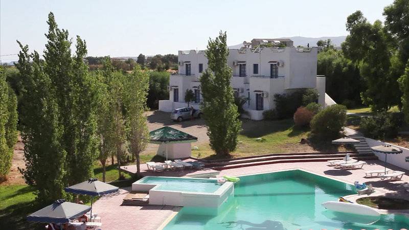 Gennadi Seaside Resort