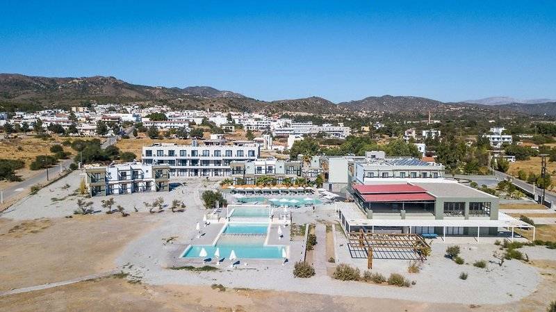 Gennadi Seaside Resort