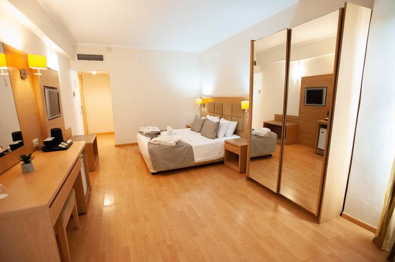 Rhodos Horizon Marina