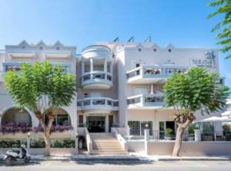 Peridis Family Resort