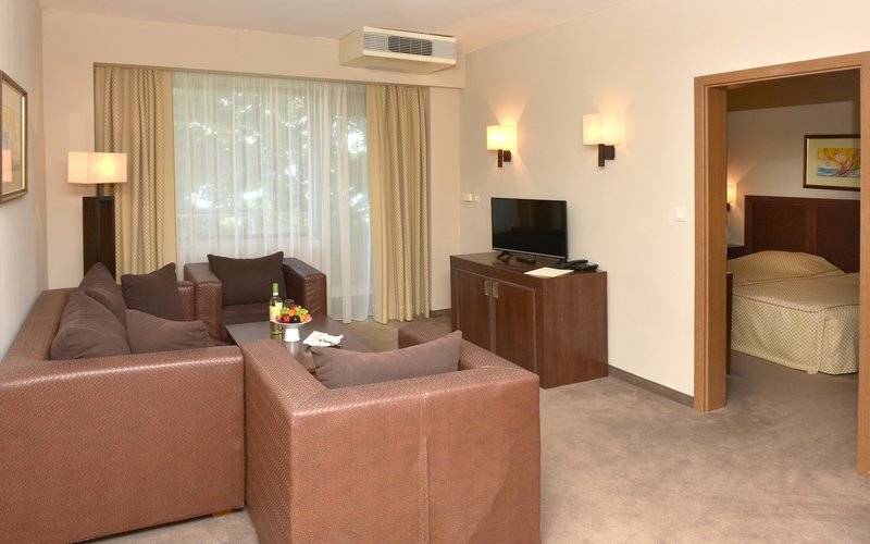 Lotos Hotel - Riviera Holiday Club