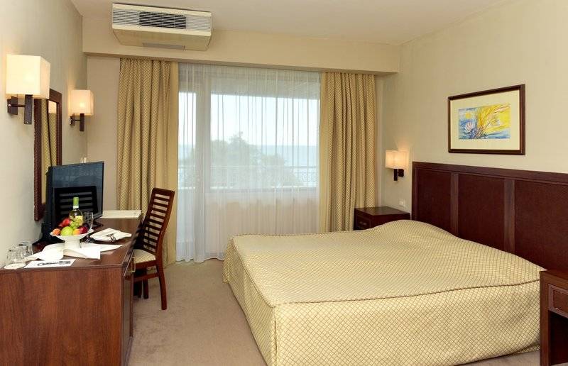 Lotos Hotel - Riviera Holiday Club