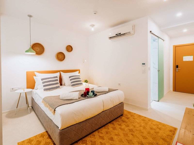 ibis Styles Golden Sands Roomer Hotel