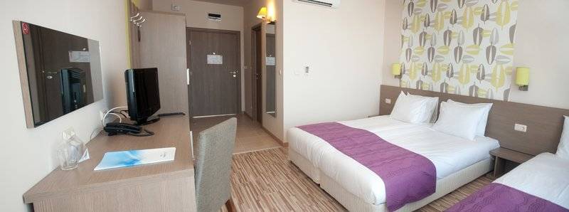 Aqua Nevis Club Hotel