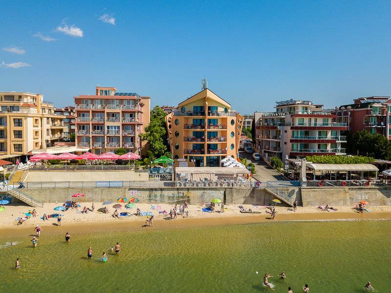 Family Hotel Evridika