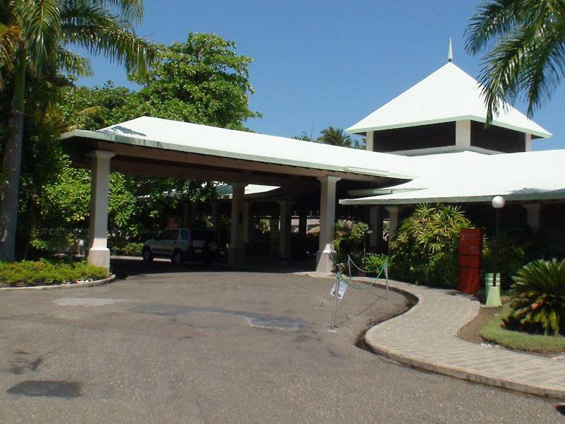 Playabachata Lifestyle Collection by Senator