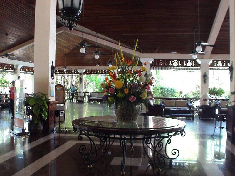 Playabachata Lifestyle Collection by Senator