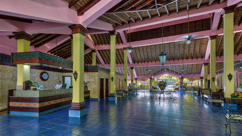 Playabachata Lifestyle Collection by Senator