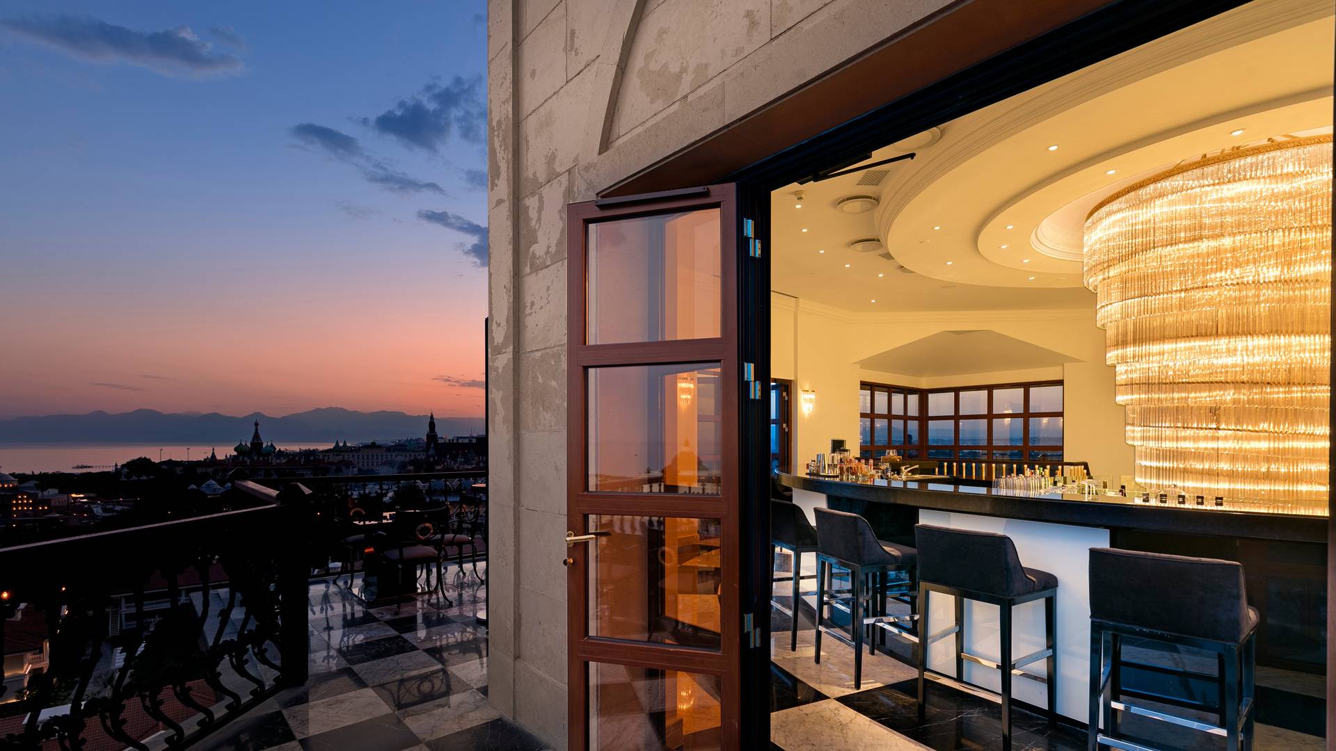 Titanic Mardan Palace