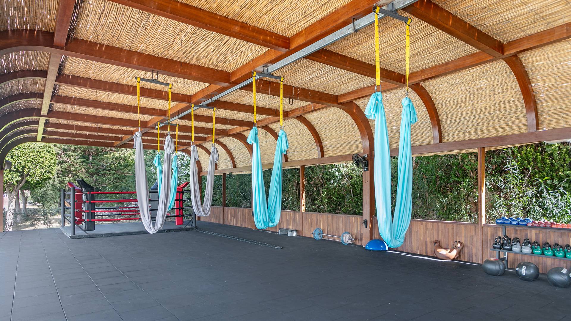 Titanic Mardan Palace