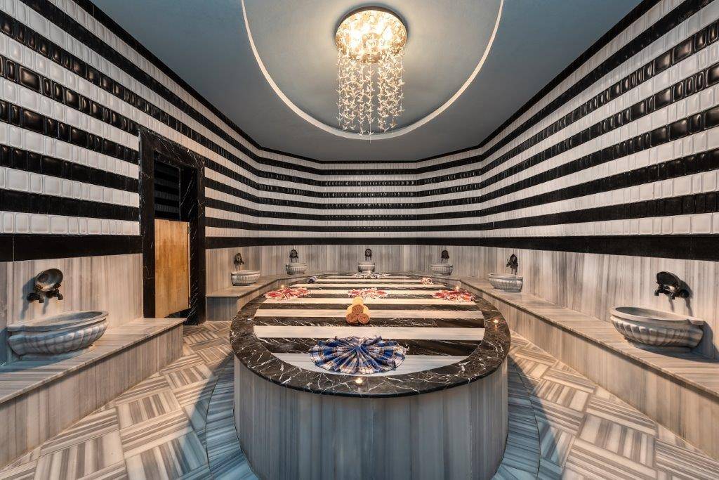 Vikingen Infinity Resort & Spa