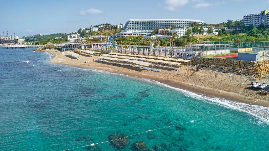 Vikingen Infinity Resort & Spa