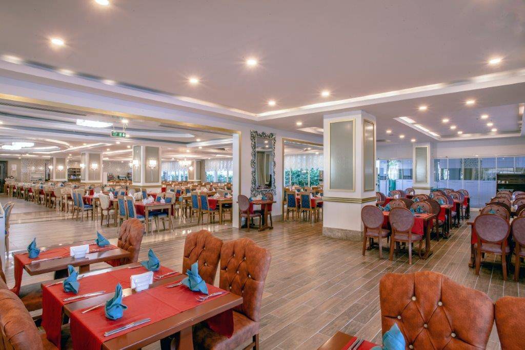 Dream World Resort & Spa