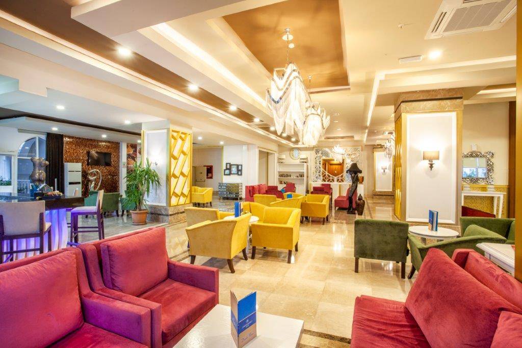 Dream World Resort & Spa