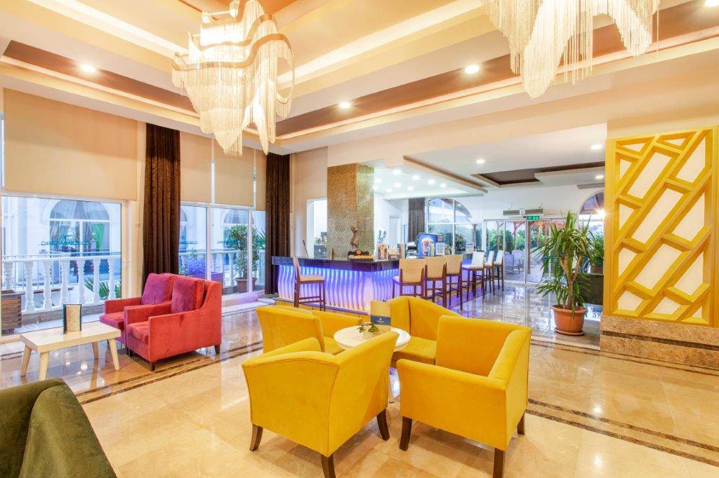 Dream World Resort & Spa