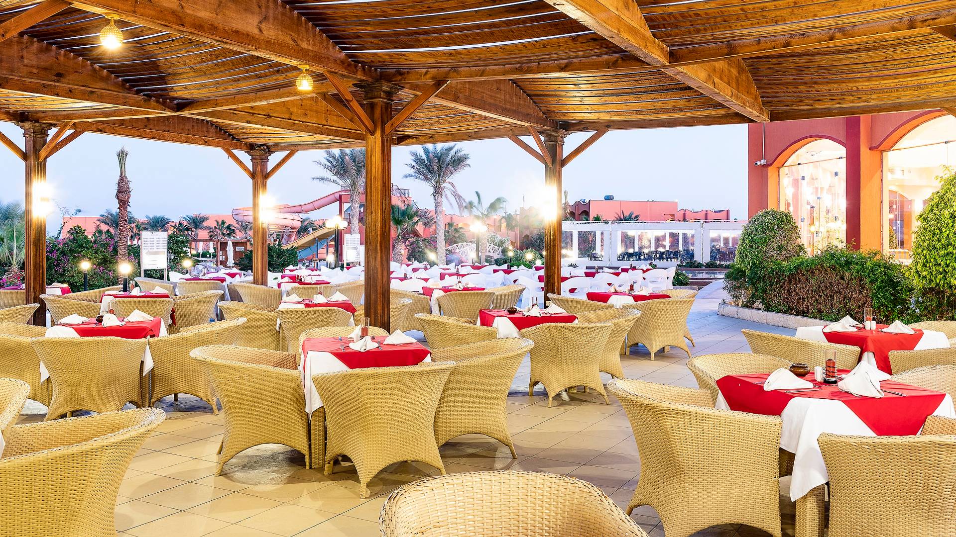 Three Corners Happy Life