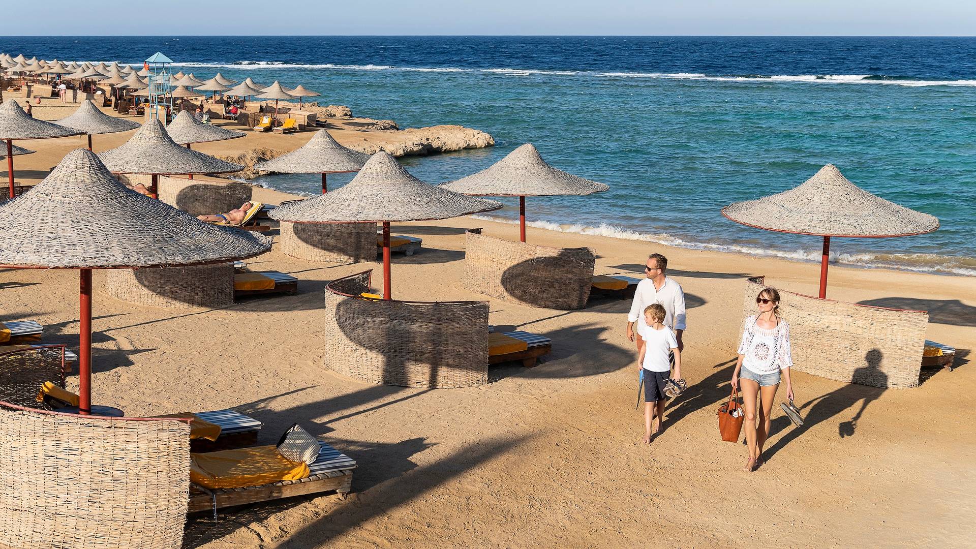 Three Corners Happy Life