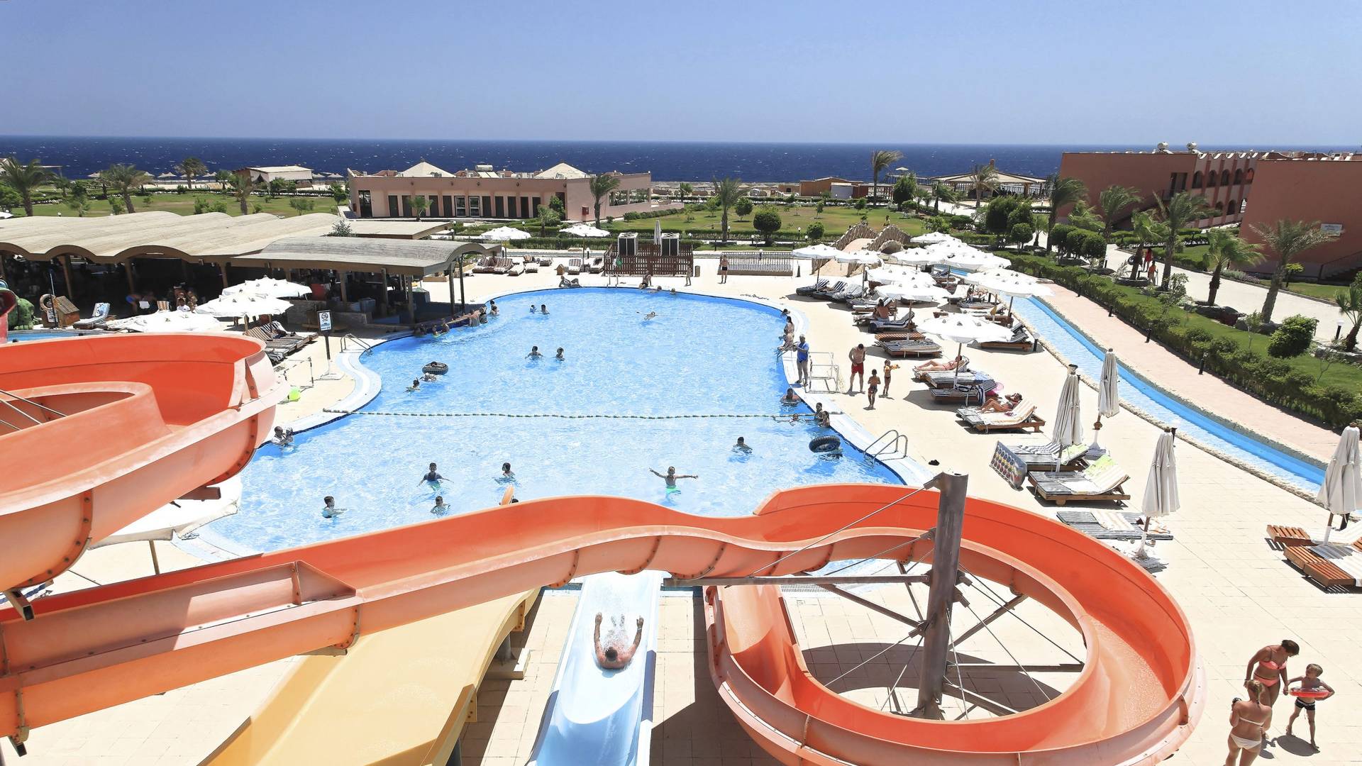 Three Corners Happy Life