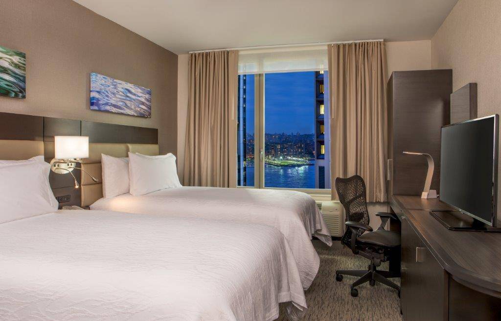 DoubleTree by Hilton New York Downtown