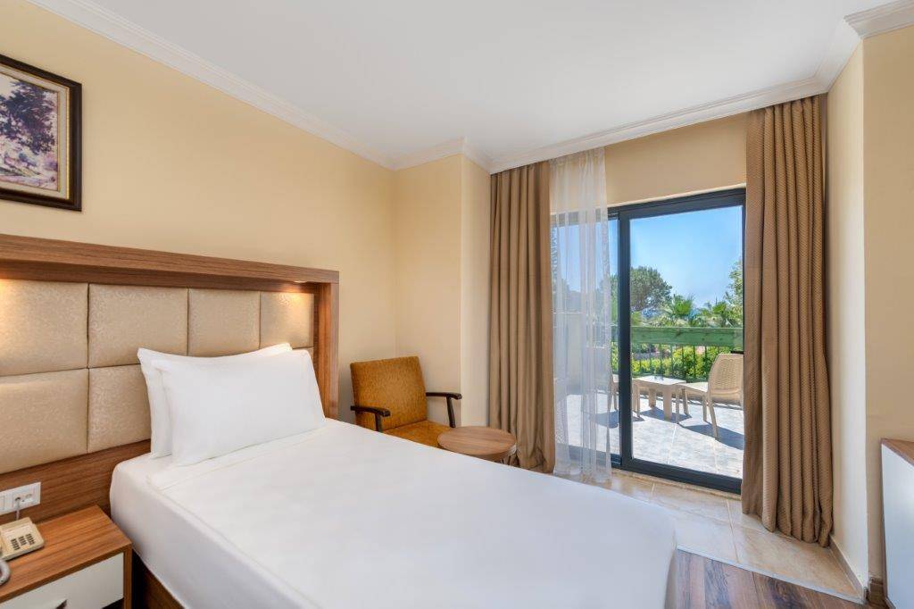 Oz Incekum Beach Resort