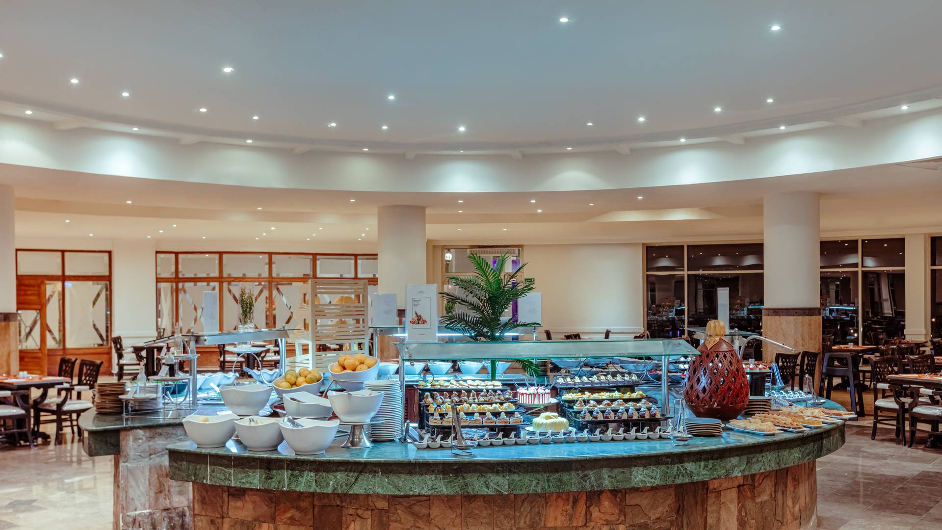 SUNRISE Alma Bay Resort