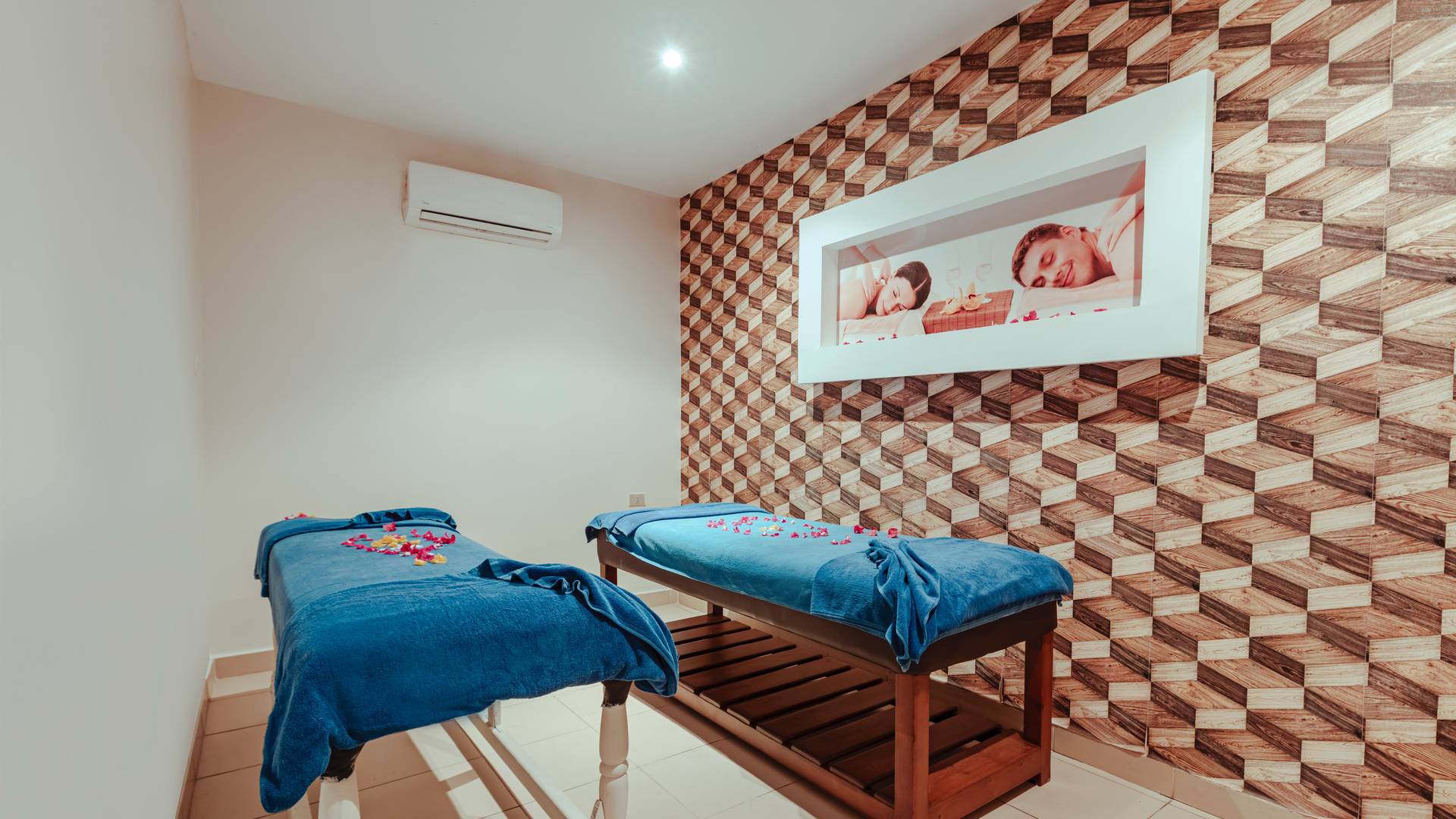 SUNRISE Alma Bay Resort