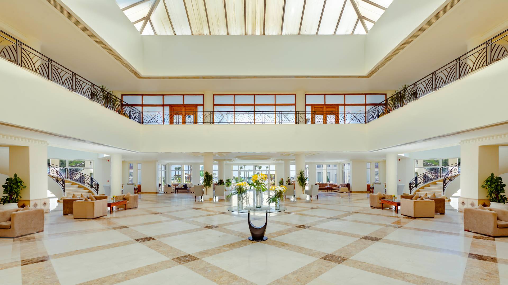 SUNRISE Alma Bay Resort