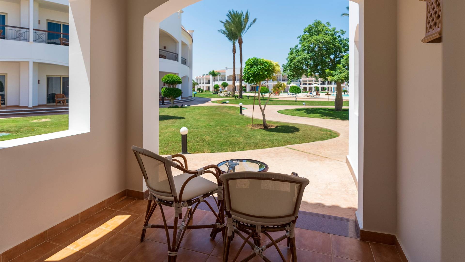 SUNRISE Alma Bay Resort