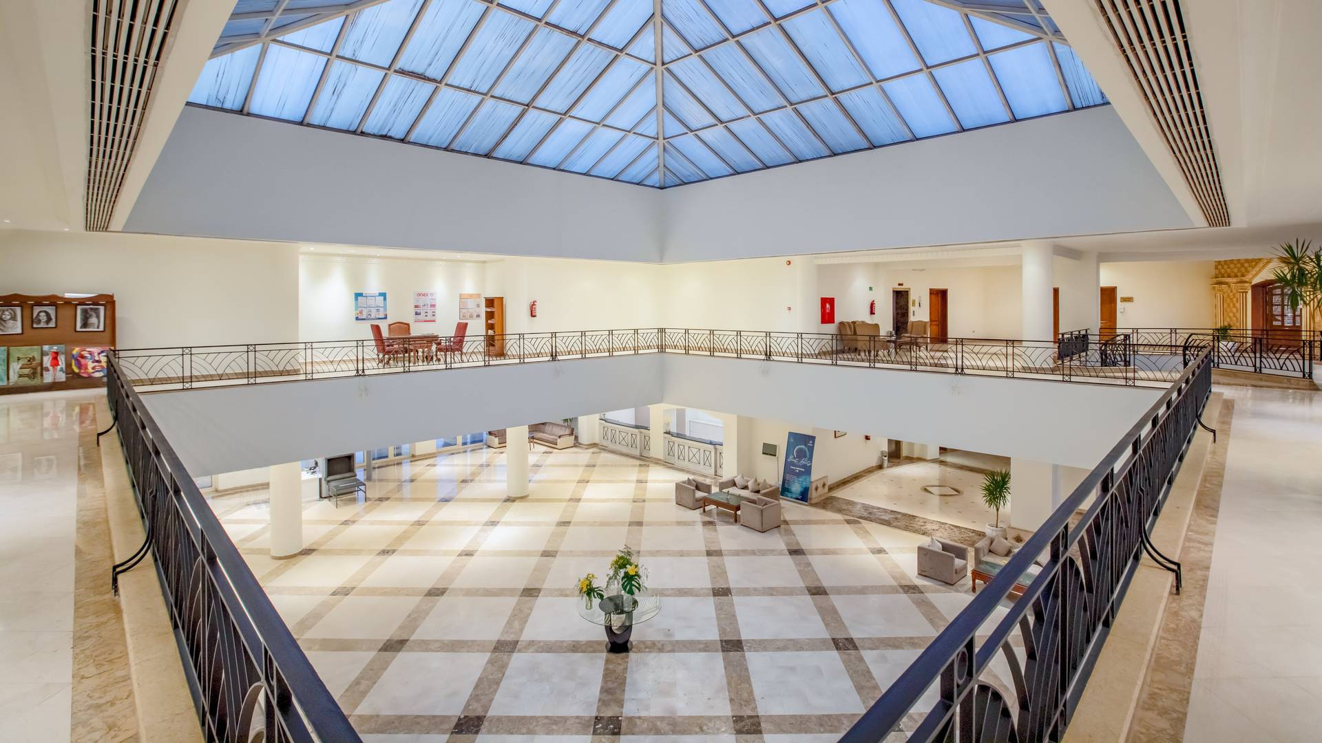 SUNRISE Alma Bay Resort