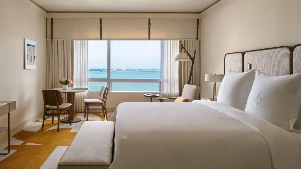 Four Seasons Hotel Miami